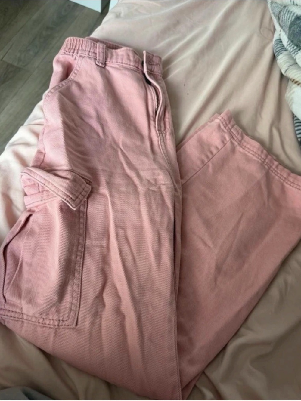 Soft Pink cargos